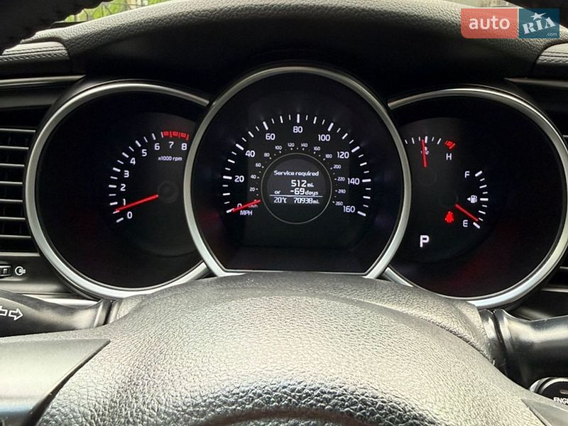 Седан Kia Optima 2014 в Киеве