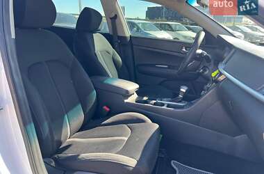 Седан Kia Optima 2018 в Львове