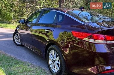 Седан Kia Optima 2016 в Нетішині