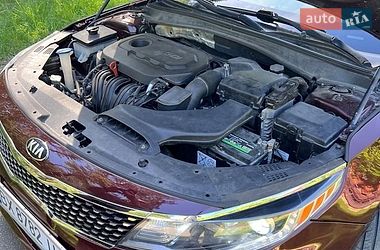 Седан Kia Optima 2016 в Нетішині