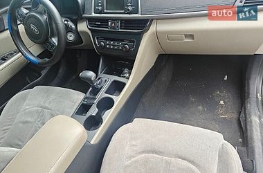 Седан Kia Optima 2015 в Києві