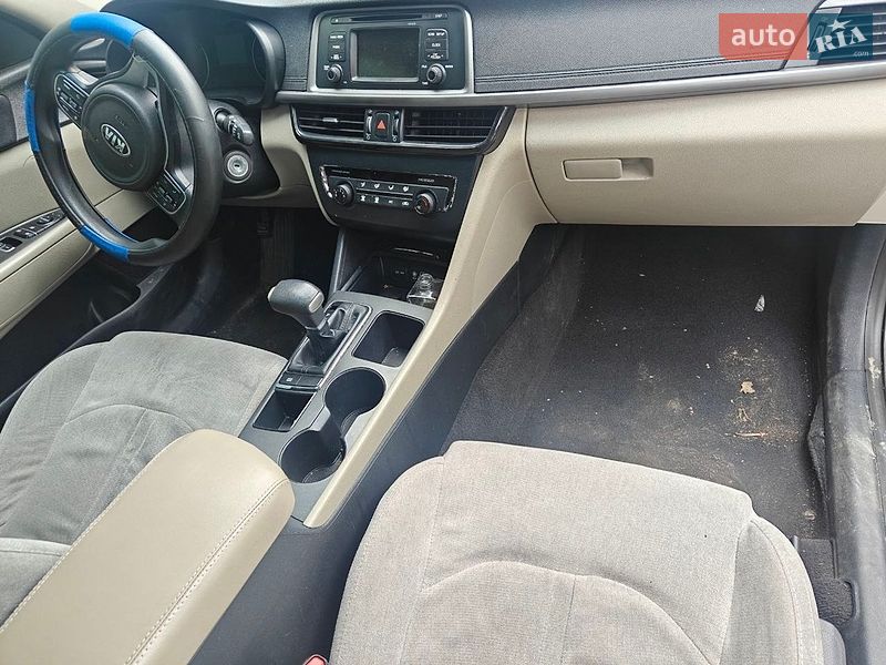 Седан Kia Optima 2015 в Києві