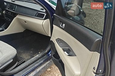 Седан Kia Optima 2015 в Києві