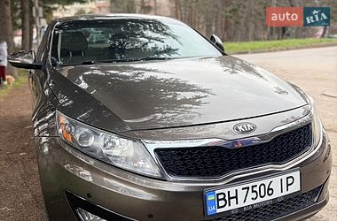 Седан Kia Optima 2012 в Одесі