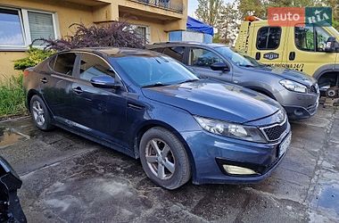 Седан Kia Optima 2014 в Львове
