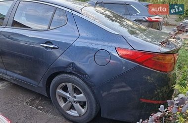 Седан Kia Optima 2014 в Львове