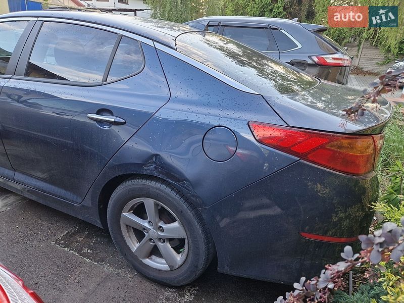 Седан Kia Optima 2014 в Львове