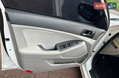 Седан Kia Optima 2013 в Києві фото 21 Седан Kia Optima 2013 в Києві