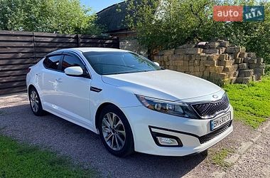 Седан Kia Optima 2015 в Сумах