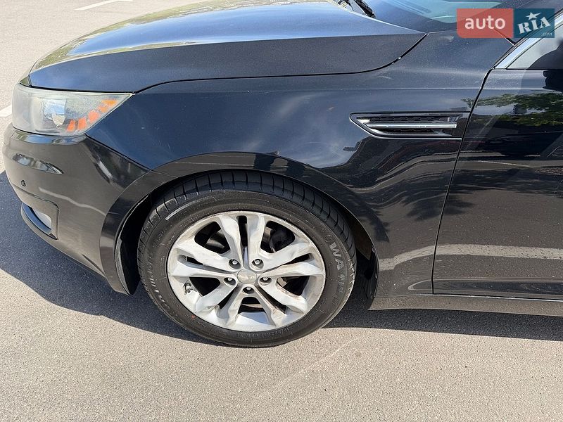 Седан Kia Optima 2013 в Киеве