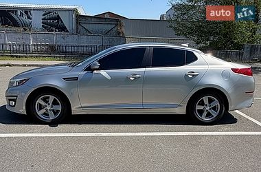 Седан Kia Optima 2013 в Киеве