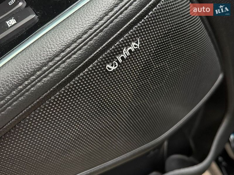 Седан Kia Optima 2015 в Запоріжжі
