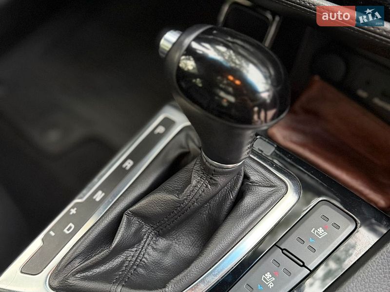 Седан Kia Optima 2015 в Запоріжжі