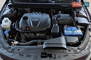 Седан Kia Optima 2011 в Києві