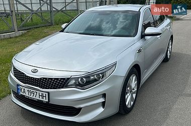 Седан Kia Optima 2016 в Киеве