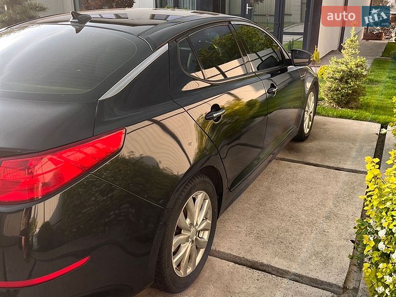 Седан Kia Optima 2014 в Борисполе