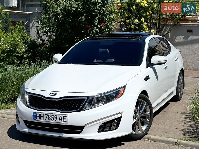 Седан Kia Optima 2015 в Одессе