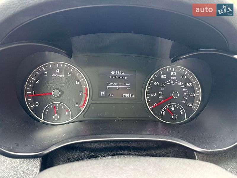 Седан Kia Optima 2018 в Киеве