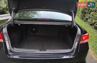 Седан Kia Optima 2016 в Ровно