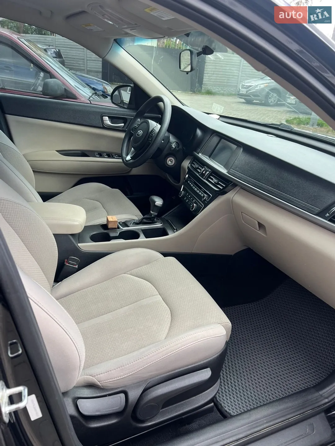2017 Kia Optima - мініатюра 12
