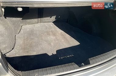 Седан Kia Optima 2012 в Одесі