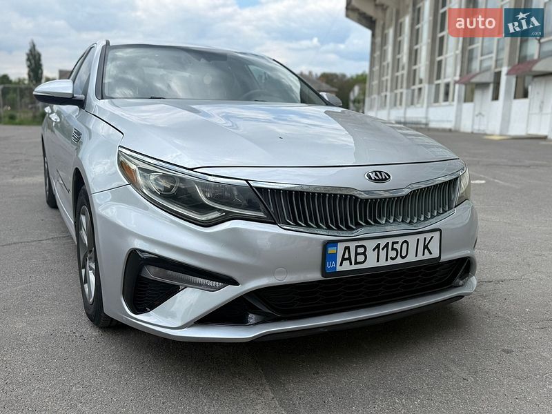 Седан Kia Optima 2018 в Виннице