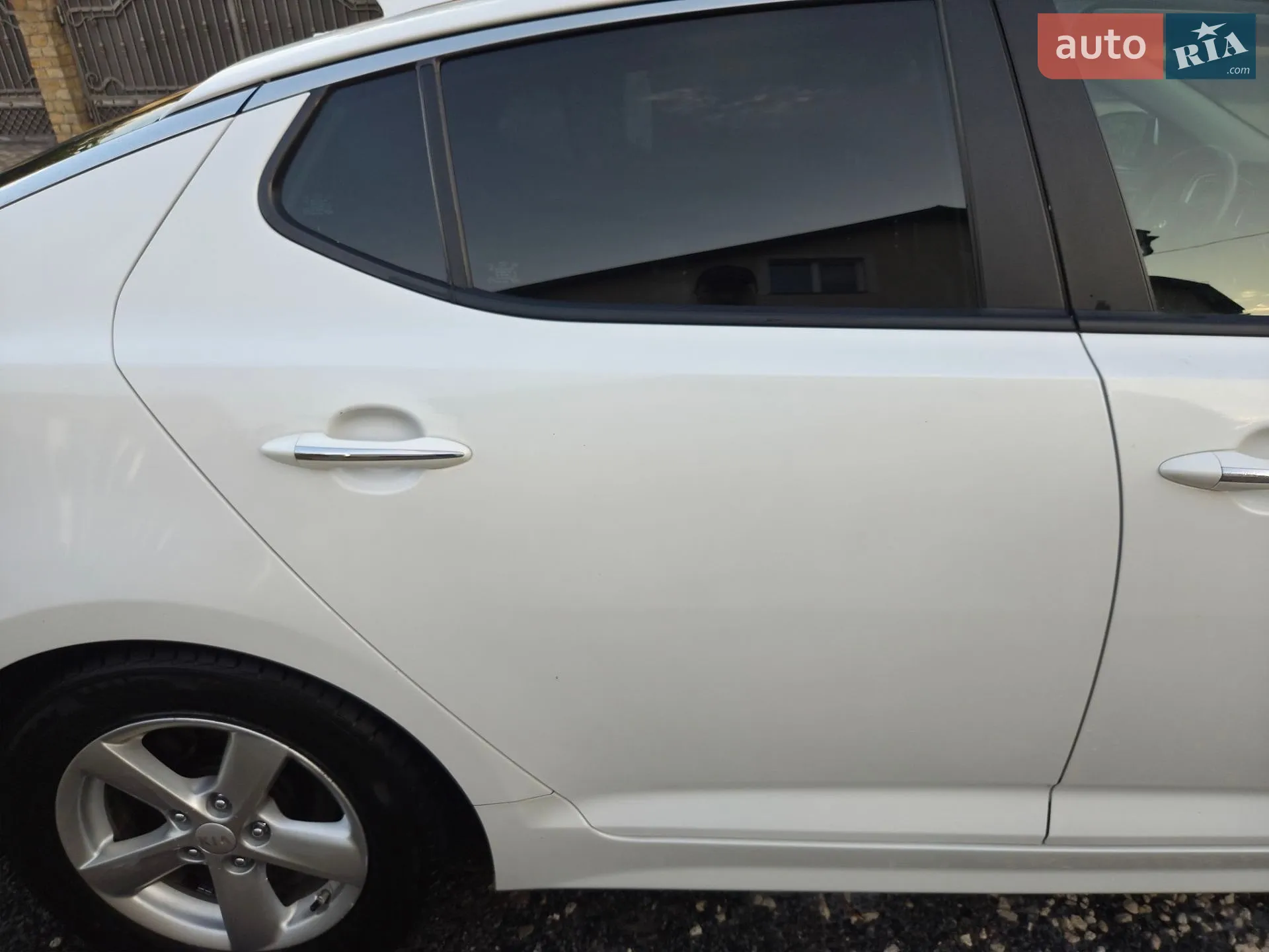 Kia Optima 2015 VIN KNAGM4A74F5645121 фото оголошення 18 з 46