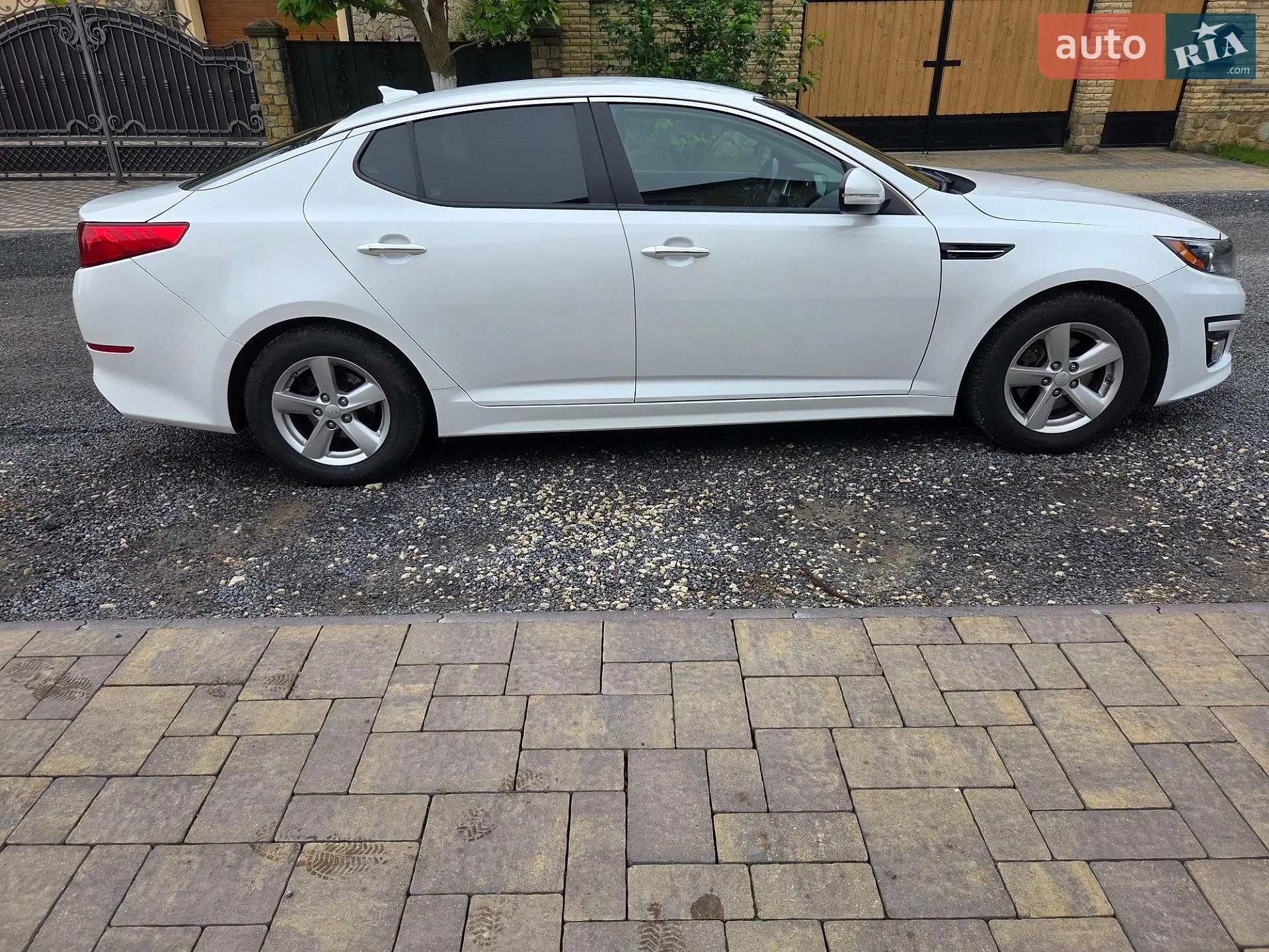Kia Optima 2015 VIN KNAGM4A74F5645121 фото оголошення 16 з 46