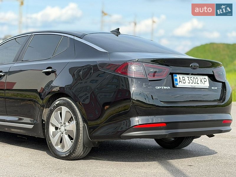 Седан Kia Optima 2015 в Виннице
