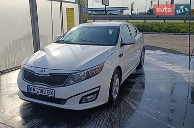 Седан Kia Optima 2015 в Киеве