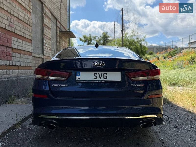Седан Kia Optima 2019 в Дніпрі