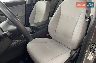 Седан Kia Optima 2014 в Києві