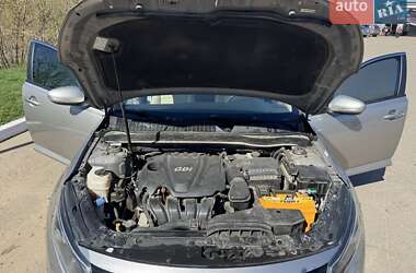 Седан Kia Optima 2014 в Балаклії
