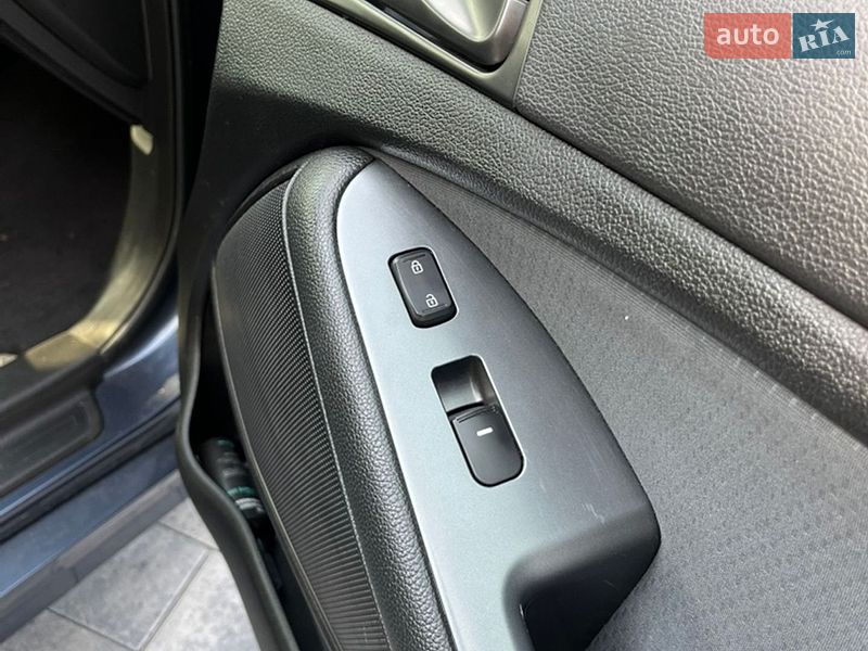 Седан Kia Optima 2014 в Славуті