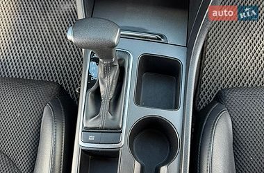 Седан Kia Optima 2016 в Києві