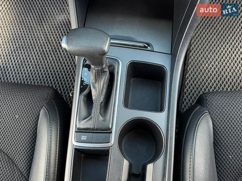 Седан Kia Optima 2016 в Києві
