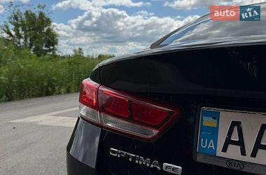 Седан Kia Optima 2016 в Києві