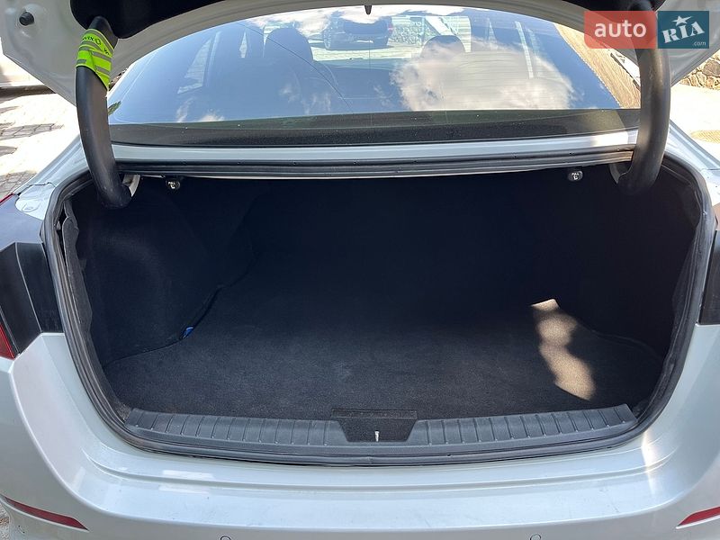 Седан Kia Optima 2015 в Білій Церкві