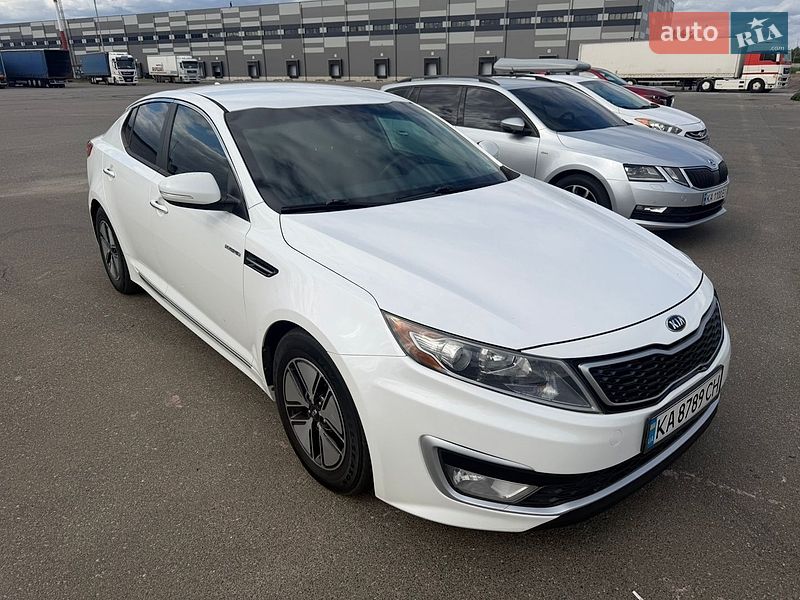Седан Kia Optima 2013 в Киеве фото Седан Kia Optima 2013 в Киеве