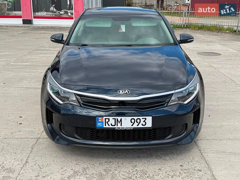 Седан Kia Optima 2018 в Нижній Апші