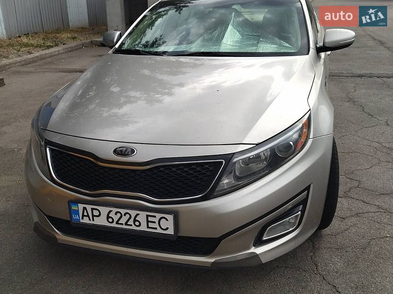 Седан Kia Optima 2014 в Запоріжжі