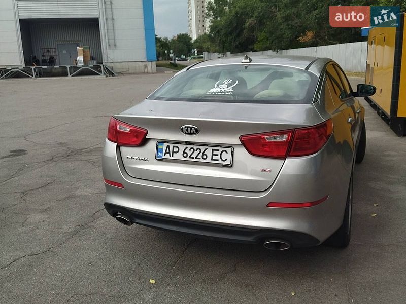 Седан Kia Optima 2014 в Запорожье
