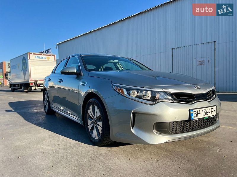 Седан Kia Optima 2017 в Одессе
