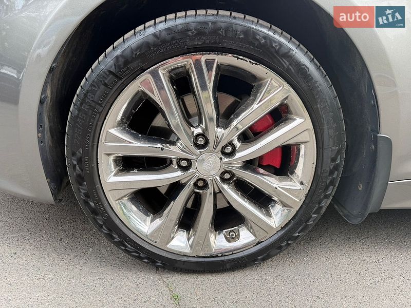 Седан Kia Optima 2014 в Києві