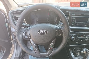 Седан Kia Optima 2012 в Киеве