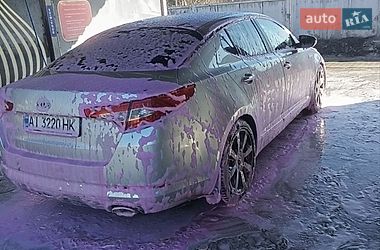 Седан Kia Optima 2012 в Киеве