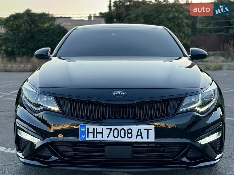 Седан Kia Optima 2019 в Одесі