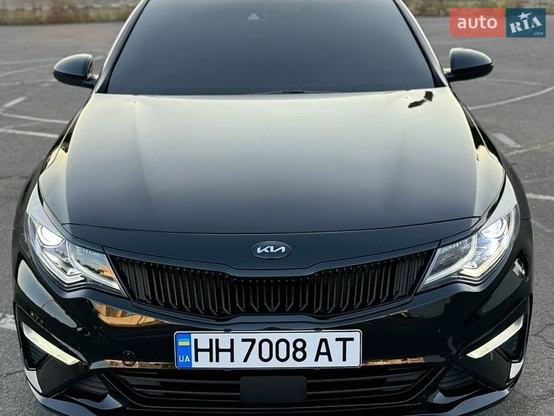 Седан Kia Optima 2019 в Одесі