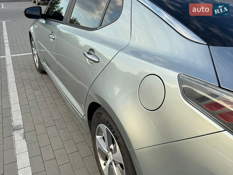 Седан Kia Optima 2015 в Виннице