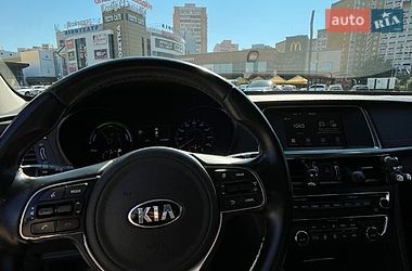 Седан Kia Optima 2016 в Киеве